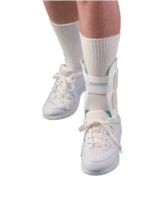 AirCast 02AR Air Stirrup Ankle Brace 02A Standard, Large, Right