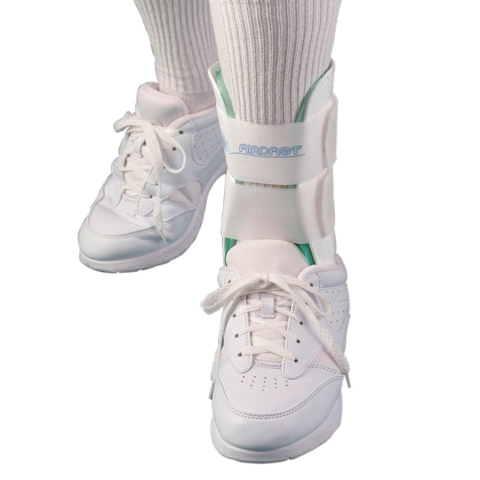 AirCast 02JL Air Stirrup Ankle Brace 02J Pediatric Ankle Brace, Left